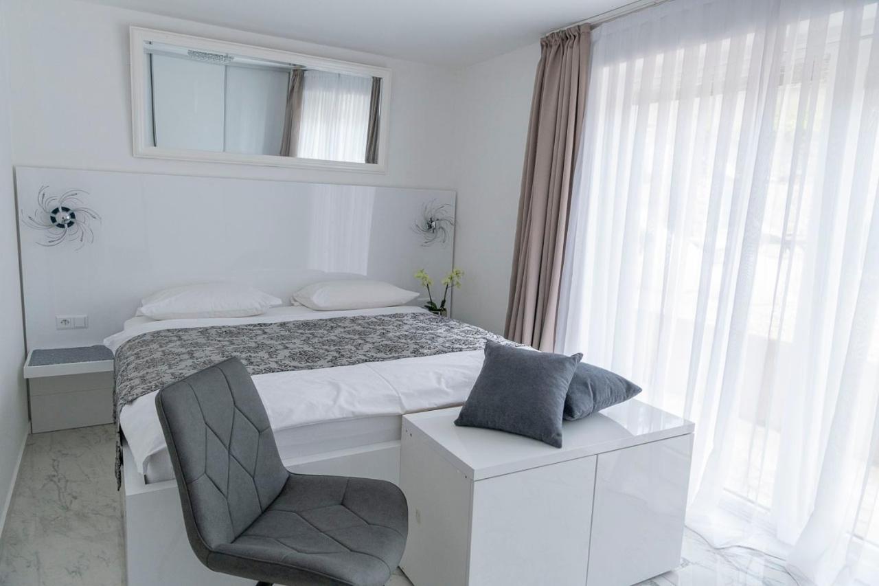 Apartments Petra Krk Krk Town Extérieur photo